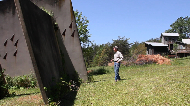 Thomas Sayre's first sculpture "Peace Wall" in the 1980s in North Carolina.