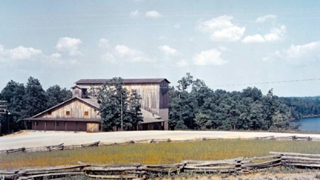 Paul Crabtree and family convinced the culturally isolated citizens of Crossville, Tennessee--a town of just 4,000—-to build a 500-seat Broadway house.